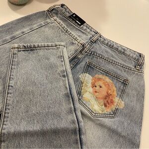 Fashion Nova’ Light Wash Mom Jeans